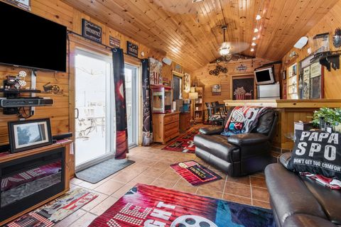 Tiny photo for 1934 Philip Drive, Dixon, IL 61021 (MLS # 12503214)