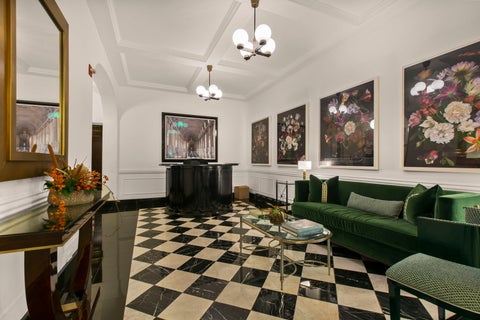 Tiny photo for 222 E Chestnut Street #5B, Chicago, IL 60611 (MLS # 12787040)