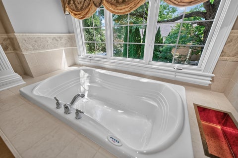 Tiny photo for 770 Reserve Court, South Elgin, IL 60177 (MLS # 12719568)