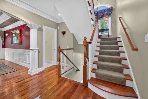 Tiny photo for 770 Reserve Court, South Elgin, IL 60177 (MLS # 12719568)