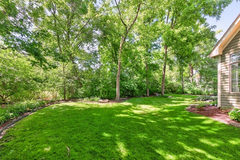 Tiny photo for 770 Reserve Court, South Elgin, IL 60177 (MLS # 12719568)