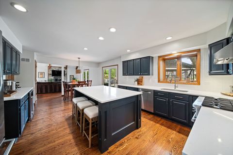 Tiny photo for 565 Jeffrey Avenue, Grayslake, IL 60030 (MLS # 12446456)