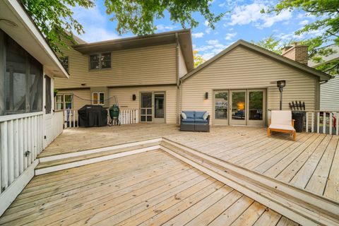Tiny photo for 565 Jeffrey Avenue, Grayslake, IL 60030 (MLS # 12446456)