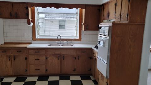 Tiny photo for 63 Richton Road, Steger, IL 60475 (MLS # 12539018)