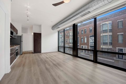 Tiny photo for 660 W WAYMAN Street #304B, Chicago, IL 60661 (MLS # 12596760)