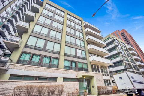 Photo of 660 W WAYMAN Street #304B, Chicago, IL 60661 (MLS # 12596760)