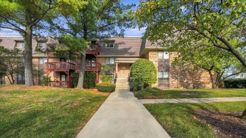 Photo of 1960 Selmarten Road #3809, Aurora, IL 60505 (MLS # 12782836)