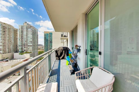 Tiny photo for 421 W Huron Street #1305, Chicago, IL 60654 (MLS # 12731412)