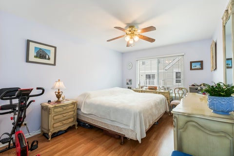 Tiny photo for 190 Lucerne Court, Wheeling, IL 60090 (MLS # 12784599)