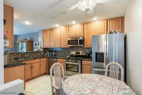 Tiny photo for 190 Lucerne Court, Wheeling, IL 60090 (MLS # 12784599)