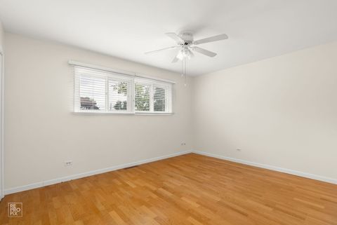 Tiny photo for 717 E Sunset Avenue, Lombard, IL 60148 (MLS # 12427224)
