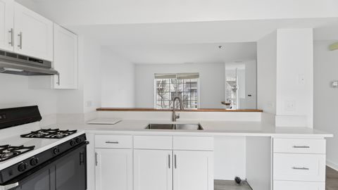 Tiny photo for 309 Emerald Court, Bolingbrook, IL 60440 (MLS # 12600673)