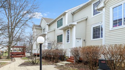 Photo of 309 Emerald Court, Bolingbrook, IL 60440 (MLS # 12600673)