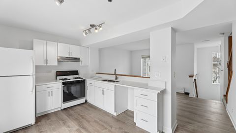 Tiny photo for 309 Emerald Court, Bolingbrook, IL 60440 (MLS # 12600673)