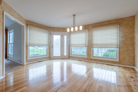 Tiny photo for 383 Barn Swallow Lane, Vernon Hills, IL 60061 (MLS # 12655133)