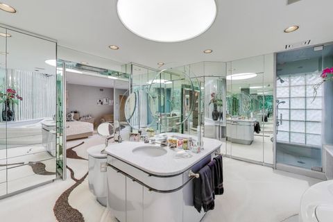 Tiny photo for 42 Woodley Road, Winnetka, IL 60093 (MLS # 12533727)