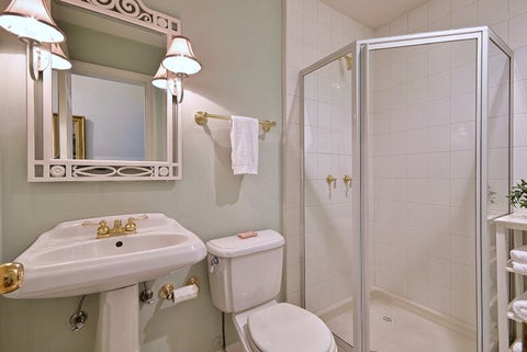 Tiny photo for 9 Dover Drive, Oak Brook, IL 60523 (MLS # 12737406)