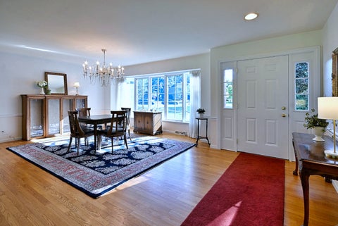 Tiny photo for 9 Dover Drive, Oak Brook, IL 60523 (MLS # 12737406)