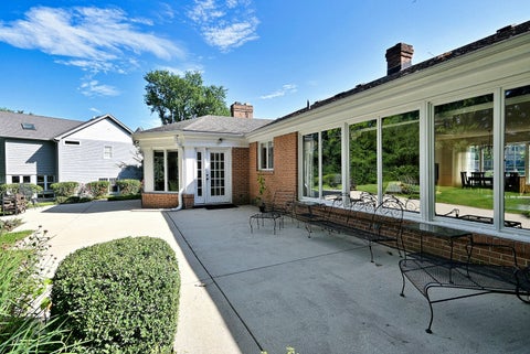 Tiny photo for 9 Dover Drive, Oak Brook, IL 60523 (MLS # 12737406)