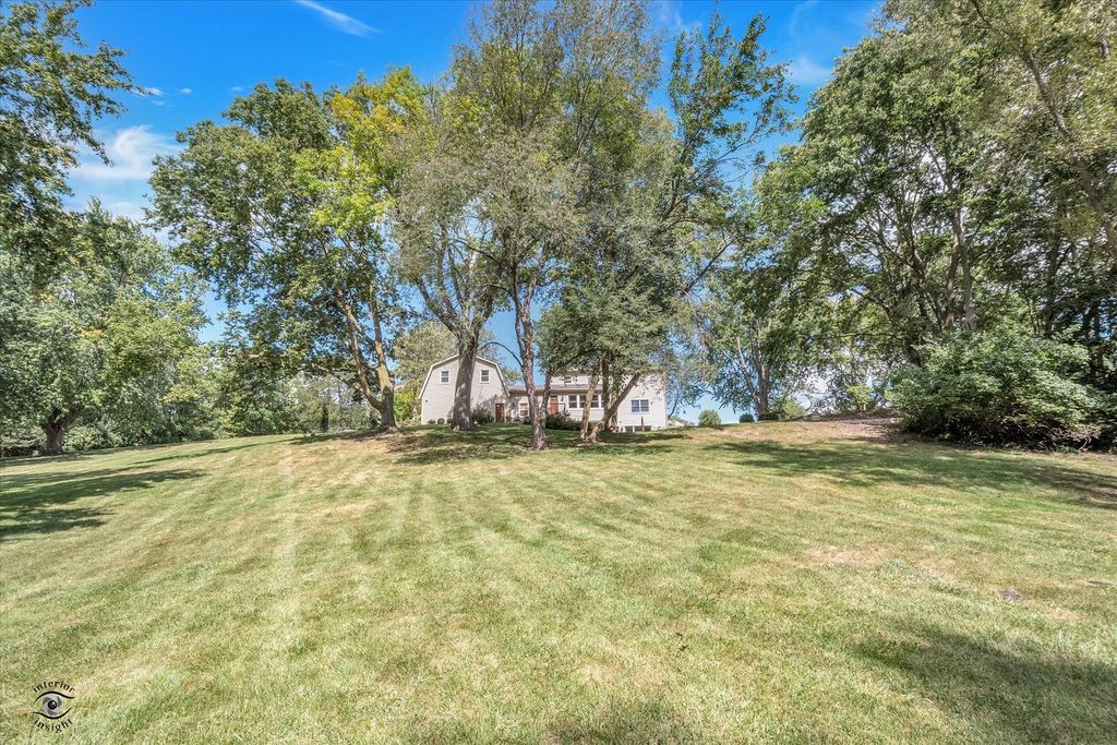 listing image 44