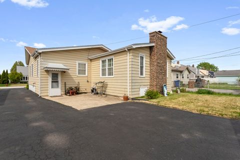 Tiny photo for 5249 W 88th Street, Oak Lawn, IL 60453 (MLS # 12628869)