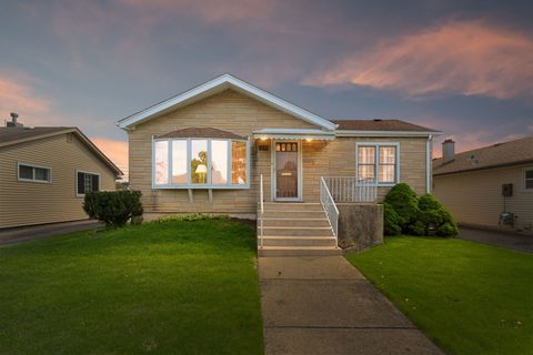 Photo of 5249 W 88th Street, Oak Lawn, IL 60453 (MLS # 12628869)