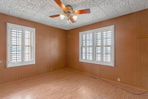 Tiny photo for 5249 W 88th Street, Oak Lawn, IL 60453 (MLS # 12628869)