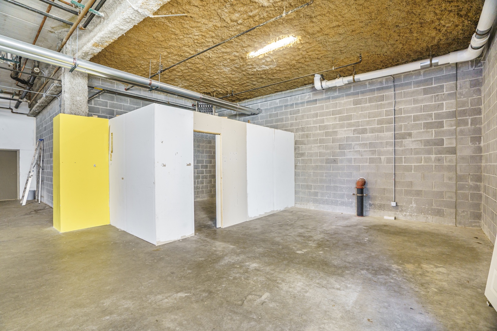 4848 N Sheridan Road