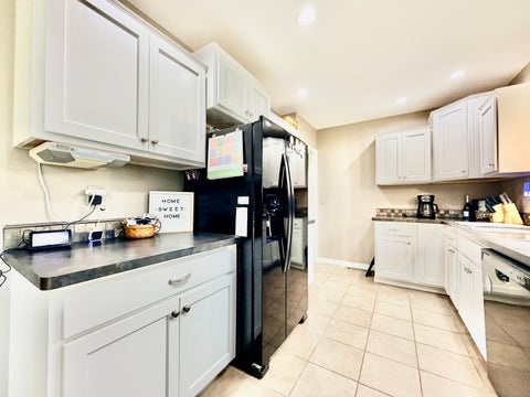 Tiny photo for 922 Cornell Street, Ottawa, IL 61350 (MLS # 12711140)