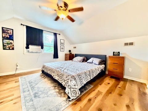Tiny photo for 922 Cornell Street, Ottawa, IL 61350 (MLS # 12711140)