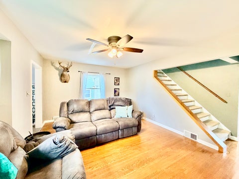 Tiny photo for 922 Cornell Street, Ottawa, IL 61350 (MLS # 12711140)