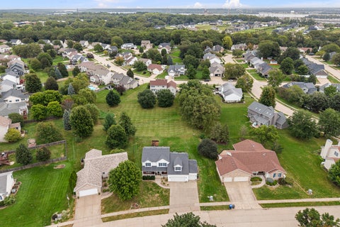 Tiny photo for 1953 Streamside Drive, Bettendorf, IA 52722 (MLS # 12762625)