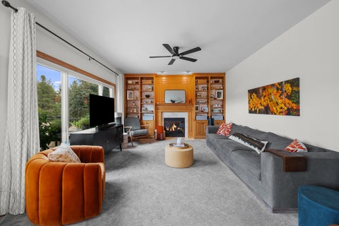 Tiny photo for 1953 Streamside Drive, Bettendorf, IA 52722 (MLS # 12762625)