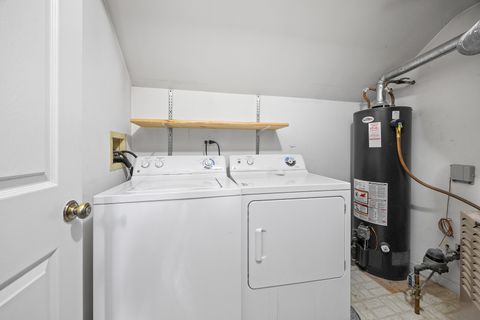 Tiny photo for 383 WEXFORD Court, Carol Stream, IL 60188 (MLS # 12593991)