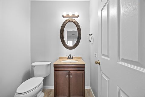 Tiny photo for 383 WEXFORD Court, Carol Stream, IL 60188 (MLS # 12593991)