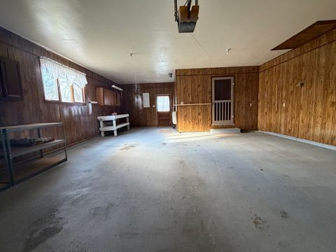 Tiny photo for 309 E Yates, Newman, IL 61942 (MLS # 12603631)