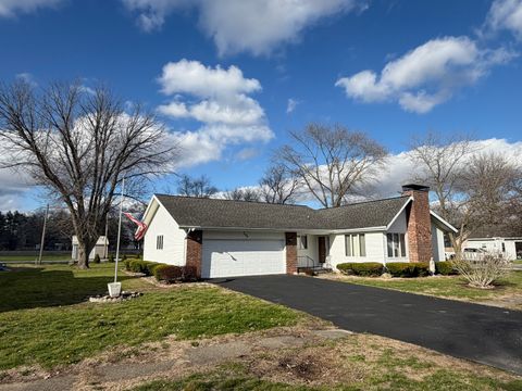 Tiny photo for 309 E Yates, Newman, IL 61942 (MLS # 12603631)