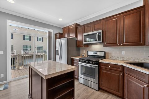 Tiny photo for 1563 Deer Pointe Drive, South Elgin, IL 60177 (MLS # 12648183)