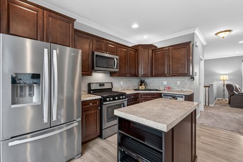 Tiny photo for 1563 Deer Pointe Drive, South Elgin, IL 60177 (MLS # 12648183)