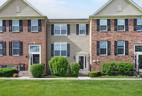 Tiny photo for 1563 Deer Pointe Drive, South Elgin, IL 60177 (MLS # 12648183)