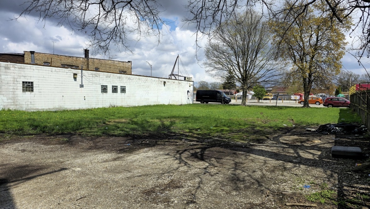 Photo 1 of 4 — 26 S 19th Avenue, Maywood, IL 60153