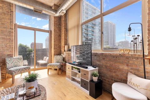 Tiny photo for 1528 S Wabash Avenue #208, Chicago, IL 60605 (MLS # 12524932)