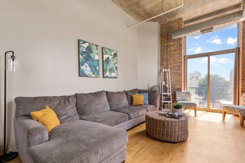 Tiny photo for 1528 S Wabash Avenue #208, Chicago, IL 60605 (MLS # 12524932)