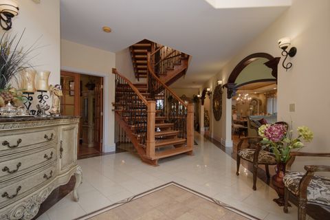 Tiny photo for 11226 Hiawatha Lane, Indian Head Park, IL 60525 (MLS # 12504093)