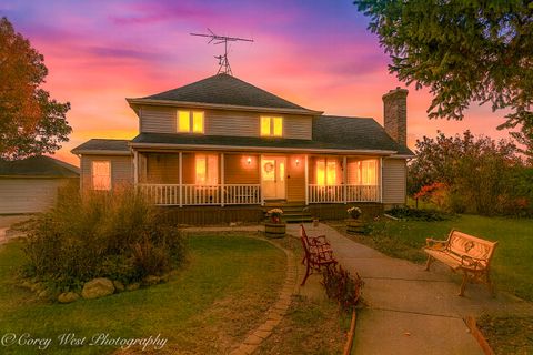 Tiny photo for 11N315 Mcgough Road, Hampshire, IL 60140 (MLS # 12531285)