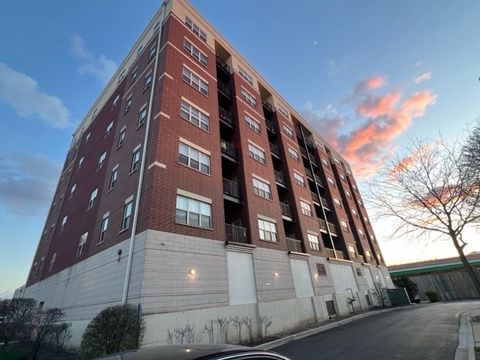 Photo of 1650 Riverwoods Drive #203, Melrose Park, IL 60160 (MLS # 12588352)