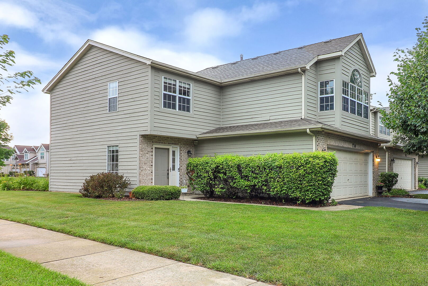1716 Tamahawk Lane