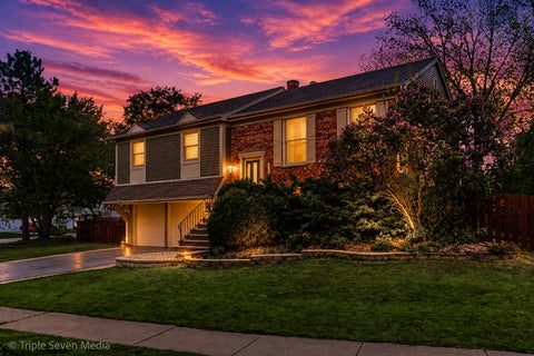 Photo of 2109 Hitching Post Lane, Schaumburg, IL 60194 (MLS # 12699385)