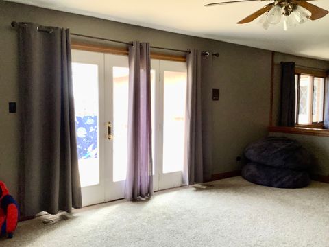 Tiny photo for 1502 London Road, New Lenox, IL 60451 (MLS # 12604448)