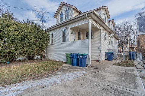 A home in Evergreen Park